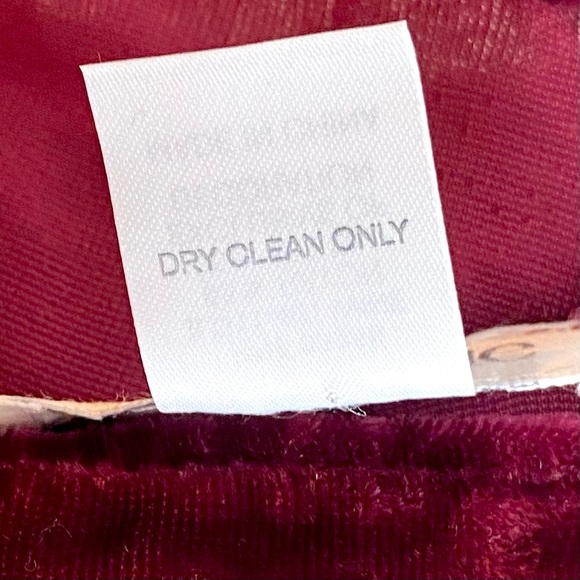 Gorgeous Cranberry Wine Colored Burn Out Scarf with Fringe - Picture 6 of 9